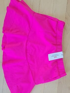 Vineyard Vines Hot Pink Ruffle Skort